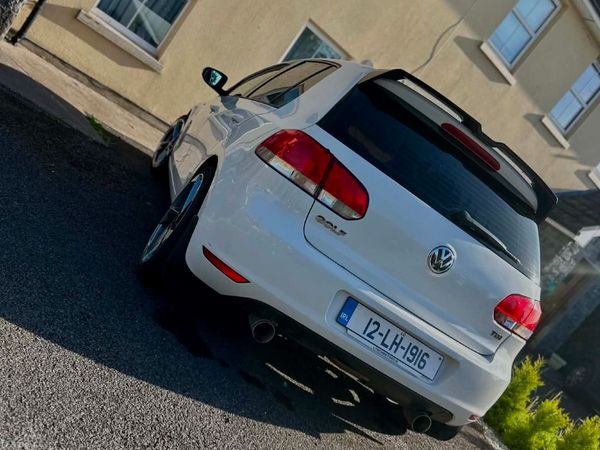 Volkswagen Golf Estate, Diesel, 2012, White