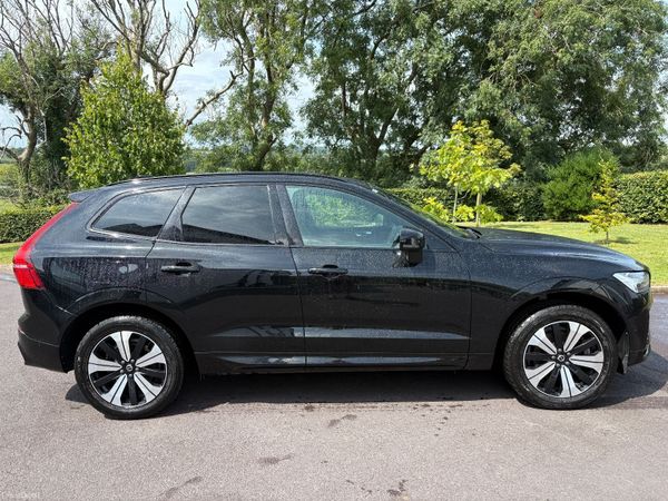 Volvo XC60 SUV, Petrol Plug-in Hybrid, 2023, Black