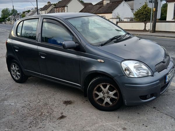 Toyota Yaris Hatchback, Petrol, 2004, Blue