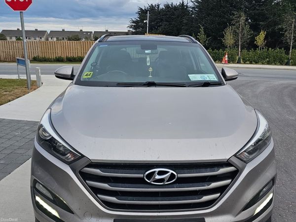 Hyundai Tucson SUV, Diesel, 2016, White