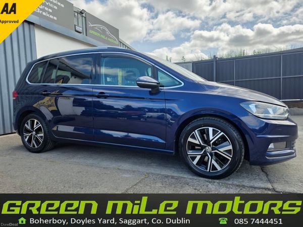 Volkswagen Touran MPV, Diesel, 2021, Blue