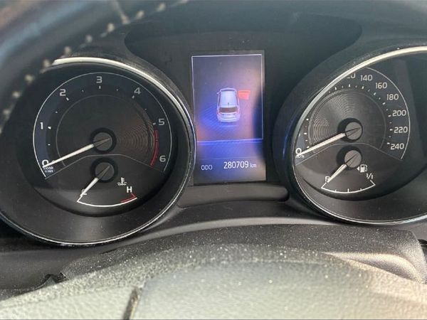 Toyota Auris Hatchback, Diesel, 2018, Blue