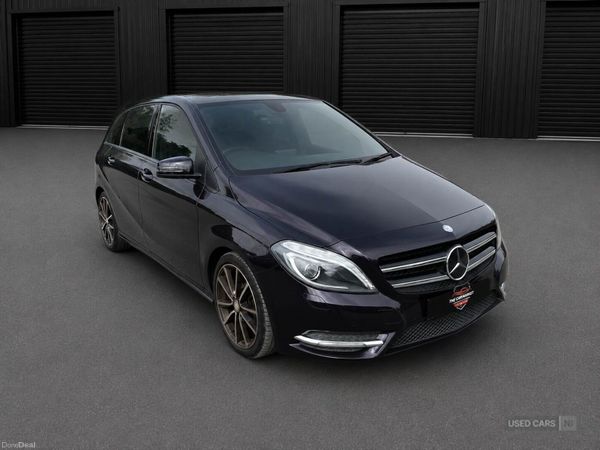 Mercedes-Benz B-Class , Petrol, 2014, Black