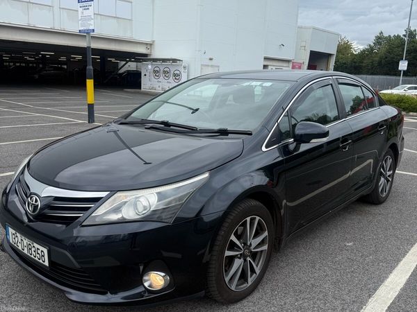 Toyota Avensis Saloon, Diesel, 2013, Grey