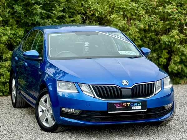 Skoda Octavia Saloon, Diesel, 2020, Blue