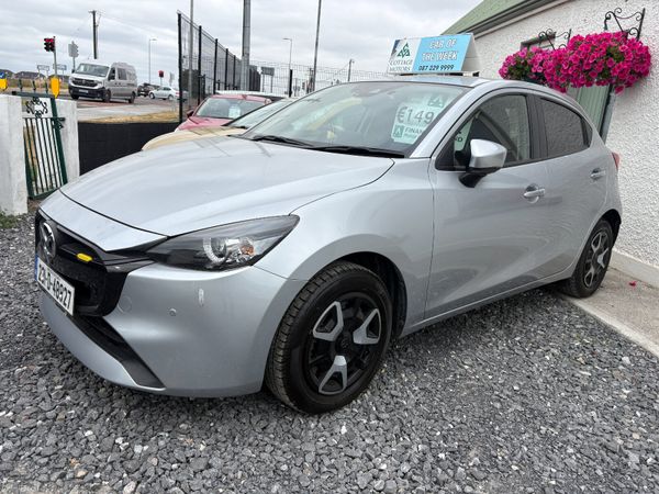 Mazda Mazda2 Hatchback, Petrol, 2023, Silver