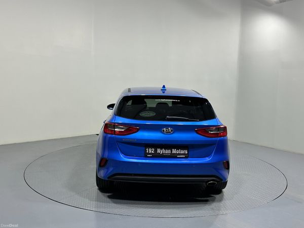 Kia Ceed Hatchback, Petrol, 2019, Blue