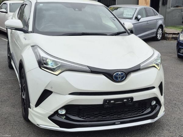 Toyota C-HR SUV, Petrol Hybrid, 2018, White