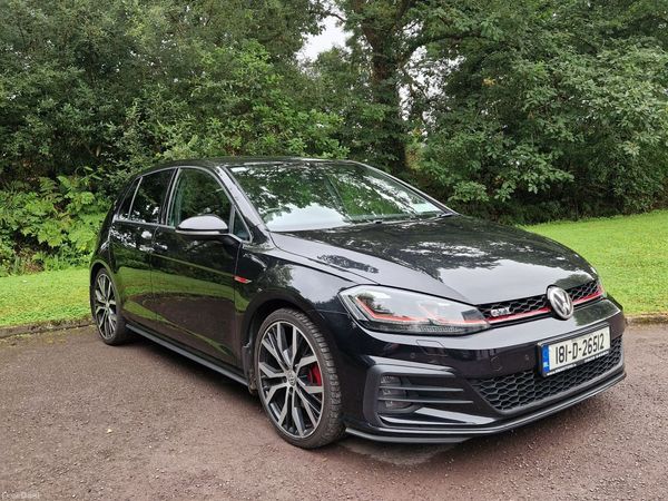 Volkswagen Golf Hatchback, Petrol, 2018, Black