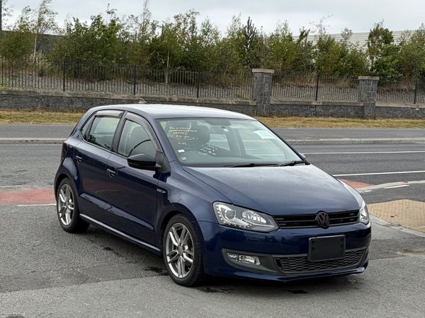 Volkswagen Polo Hatchback, Petrol, 2013, Blue