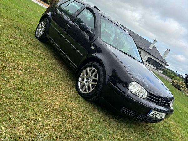 Volkswagen Golf Hatchback, Petrol, 2003, Black