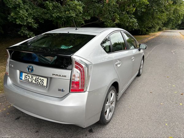 Toyota Prius Hatchback, Petrol Hybrid, 2015, Silver