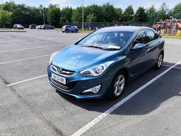 Hyundai i40 Saloon, Diesel, 2013, Blue