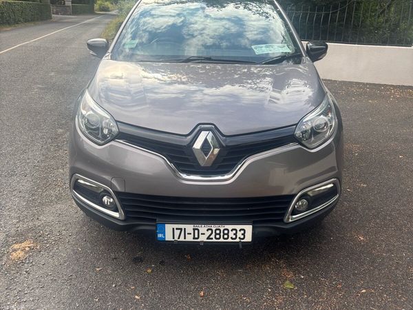 Renault Captur Hatchback, Petrol, 2017, Grey