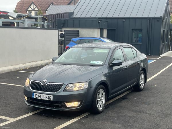 Skoda Octavia Hatchback, Diesel, 2015, Grey