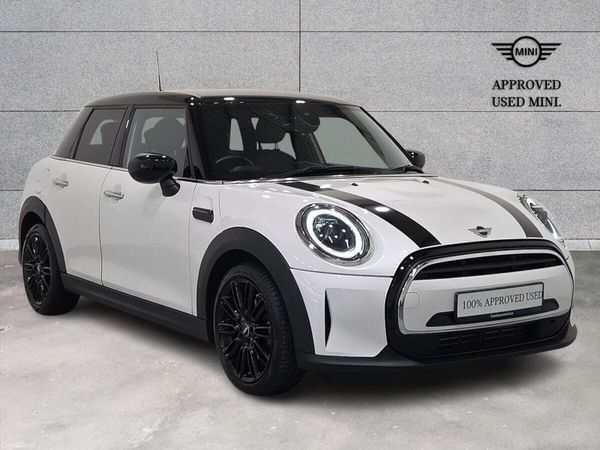 Mini Cooper Hatchback, Petrol, 2023, White