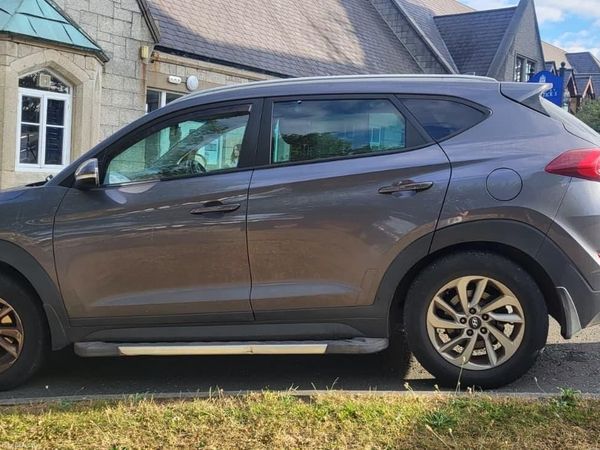 Hyundai Tucson SUV, Diesel, 2016, Grey