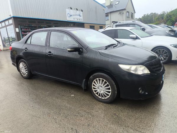 Toyota Corolla Saloon, Diesel, 2011, Black
