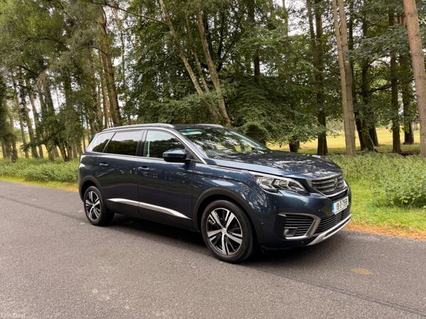 Peugeot 5008 MPV, Petrol, 2019, Blue