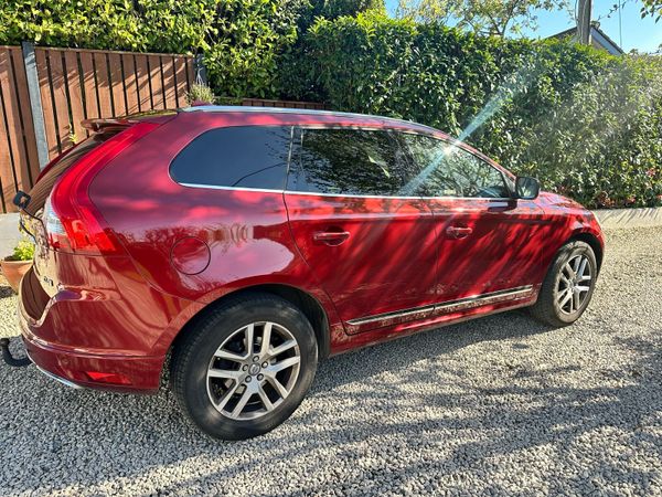 Volvo XC60 SUV, Diesel, 2017, Red