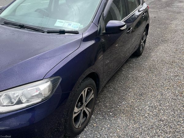 Nissan Pulsar Hatchback, Petrol, 2016, Blue
