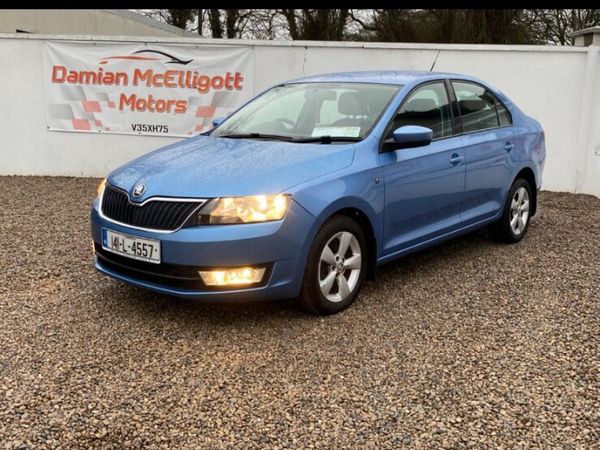 Skoda Rapid Hatchback, Diesel, 2014, Blue