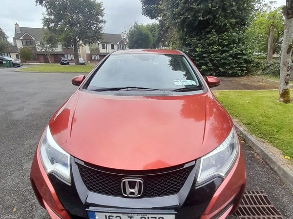 Honda Civic Hatchback, Diesel, 2016, Red