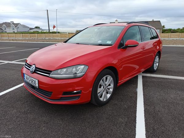 Volkswagen Golf Estate, Petrol, 2014, Red