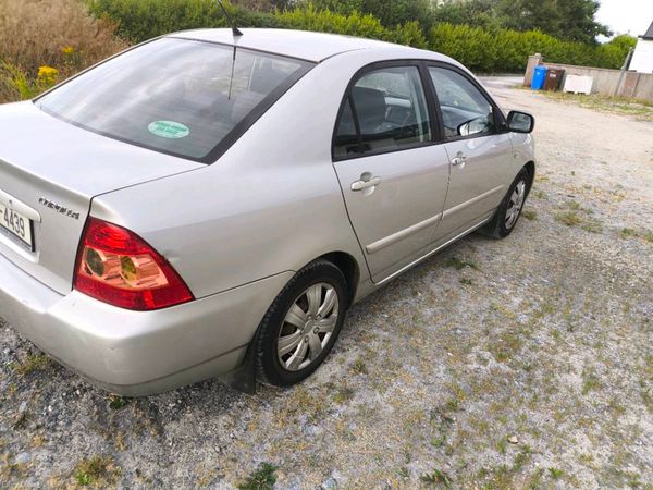 Toyota Corolla Saloon, Petrol, 2006, Silver