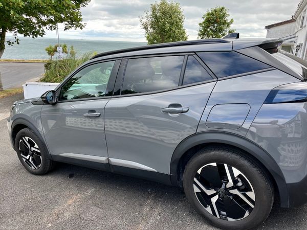 Peugeot 2008 MPV, Petrol, 2024, Grey