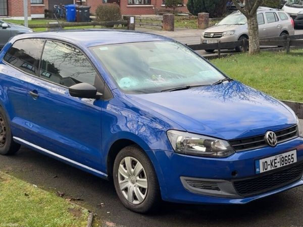 Volkswagen Polo Hatchback, Petrol, 2010, Blue