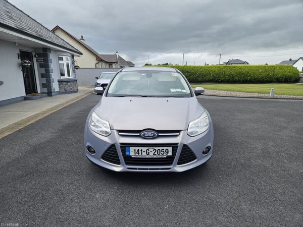 Ford Focus Hatchback, Diesel, 2014, Grey