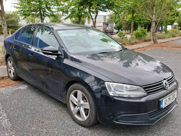 Volkswagen Jetta Saloon, Diesel, 2012, Black