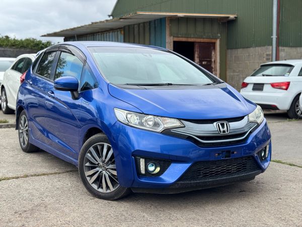 Honda Fit Hatchback, Petrol Hybrid, 2014, Blue