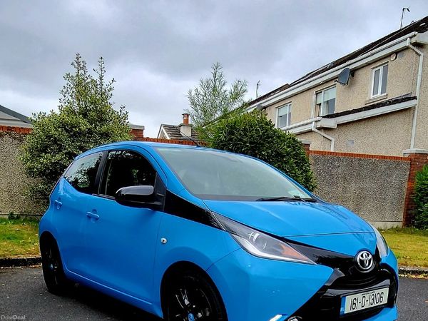 Toyota Aygo Hatchback, Petrol, 2016, Blue