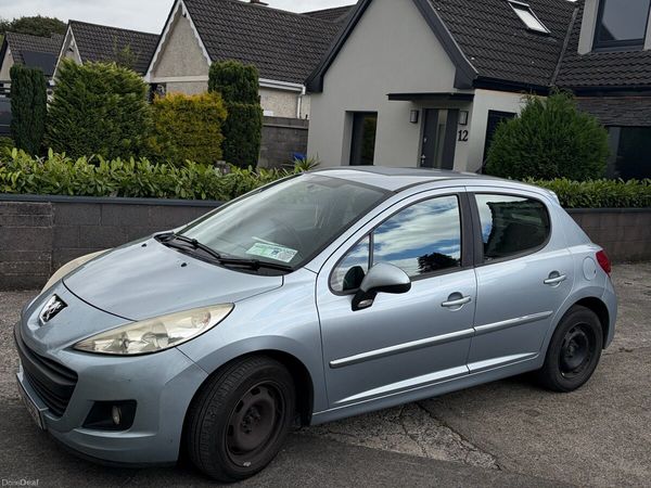 Peugeot 207 Hatchback, Diesel, 2012, Blue