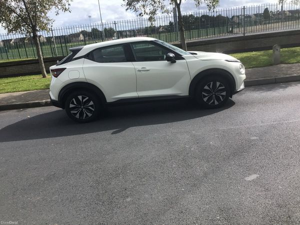 Nissan Juke SUV, Petrol, 2021, White