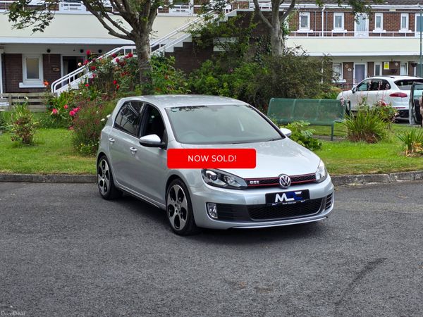 Volkswagen Golf Hatchback, Petrol, 2010, Silver