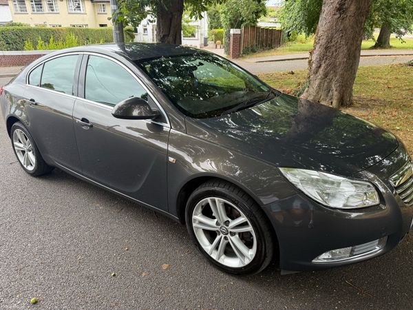 Opel Insignia Hatchback, Petrol, 2013, Grey