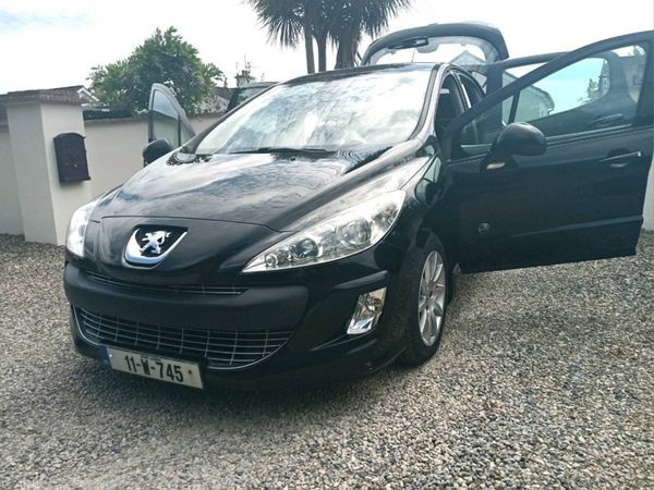 Peugeot 308 Hatchback, Diesel, 2011, Black