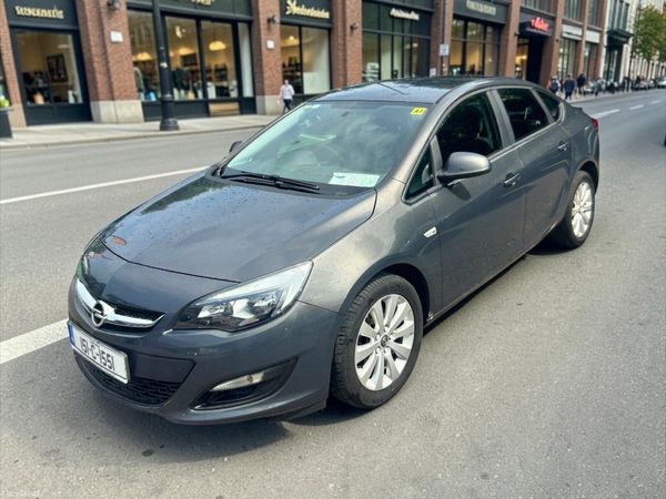 Opel Astra Saloon, Diesel, 2015, Grey