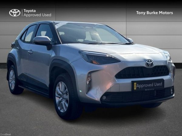 Toyota Yaris Cross Hatchback, Petrol Hybrid, 2026, Silver