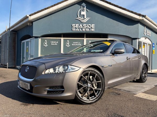 Jaguar XJ Saloon, Diesel, 2011, Grey