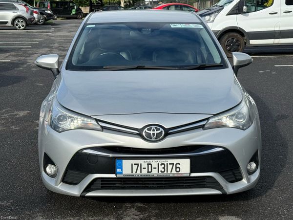 Toyota Avensis Saloon, Diesel, 2017, Grey