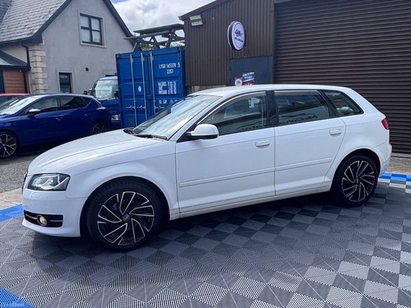 Audi A3 Hatchback, Petrol, 2012, White