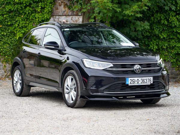 Volkswagen Taigo Estate/Jeep, Petrol, 2025, Black