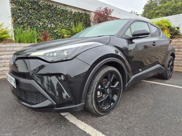 Toyota C-HR SUV, Petrol Hybrid, 2023, Black
