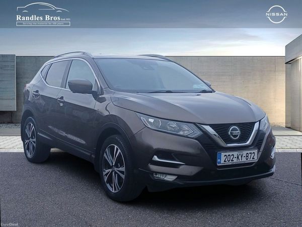 Nissan Qashqai MPV, Petrol, 2020, Brown