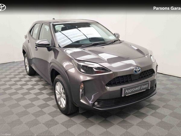 Toyota Yaris Cross Hatchback, Petrol Hybrid, 2023, Grey