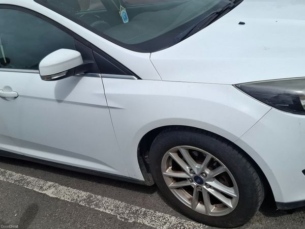 Ford Focus Hatchback, Diesel, 2015, White